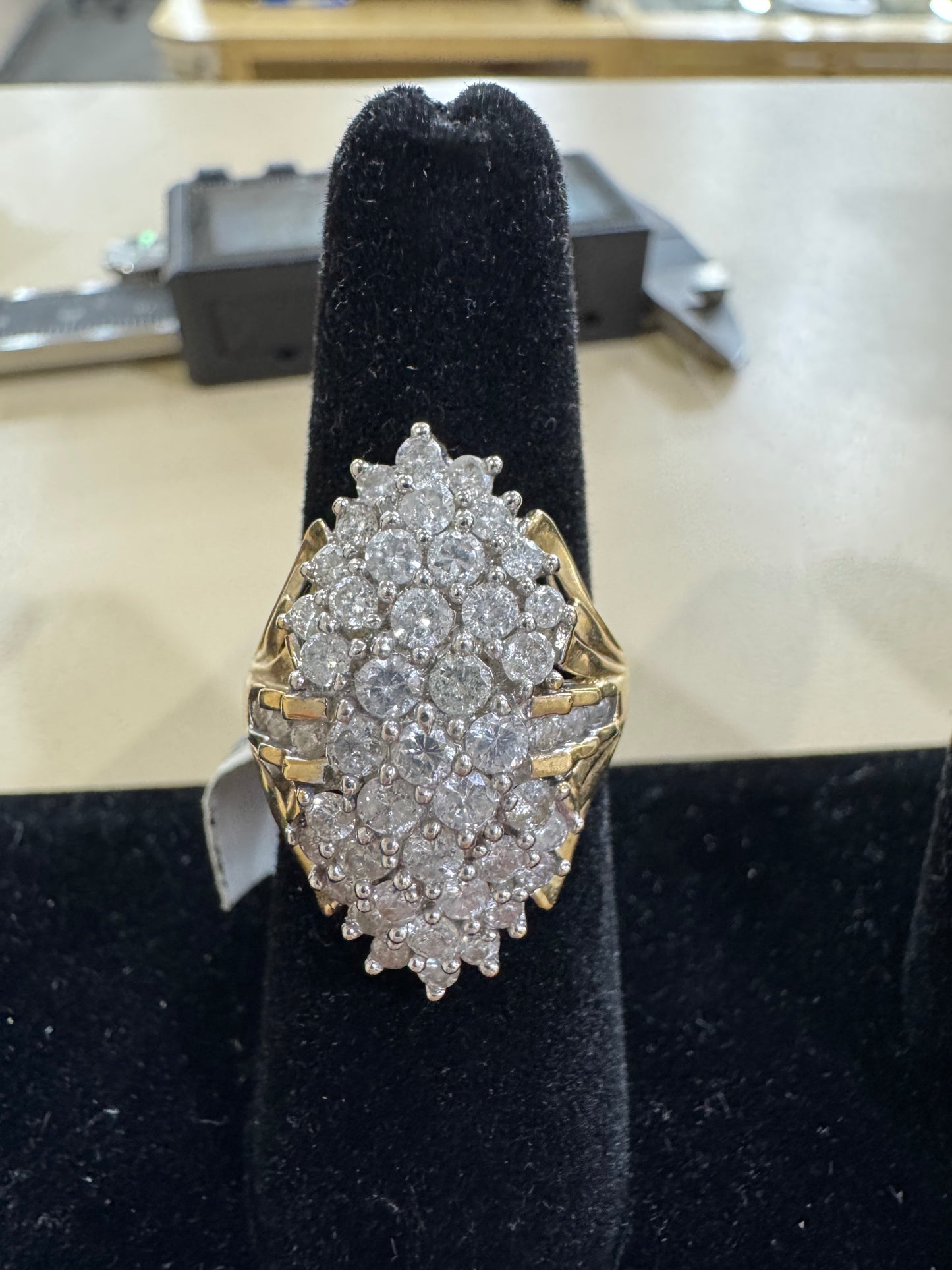 10K Yellow Gold Women's Ring Round 2.00 ct Natural Diamond