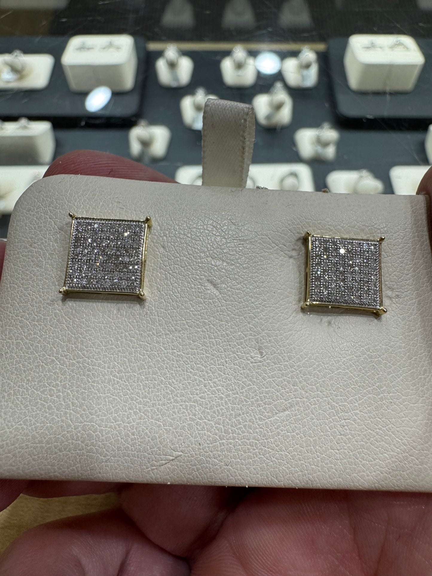 10K Yellow Gold Earrings 0.40 ct Natural Diamond