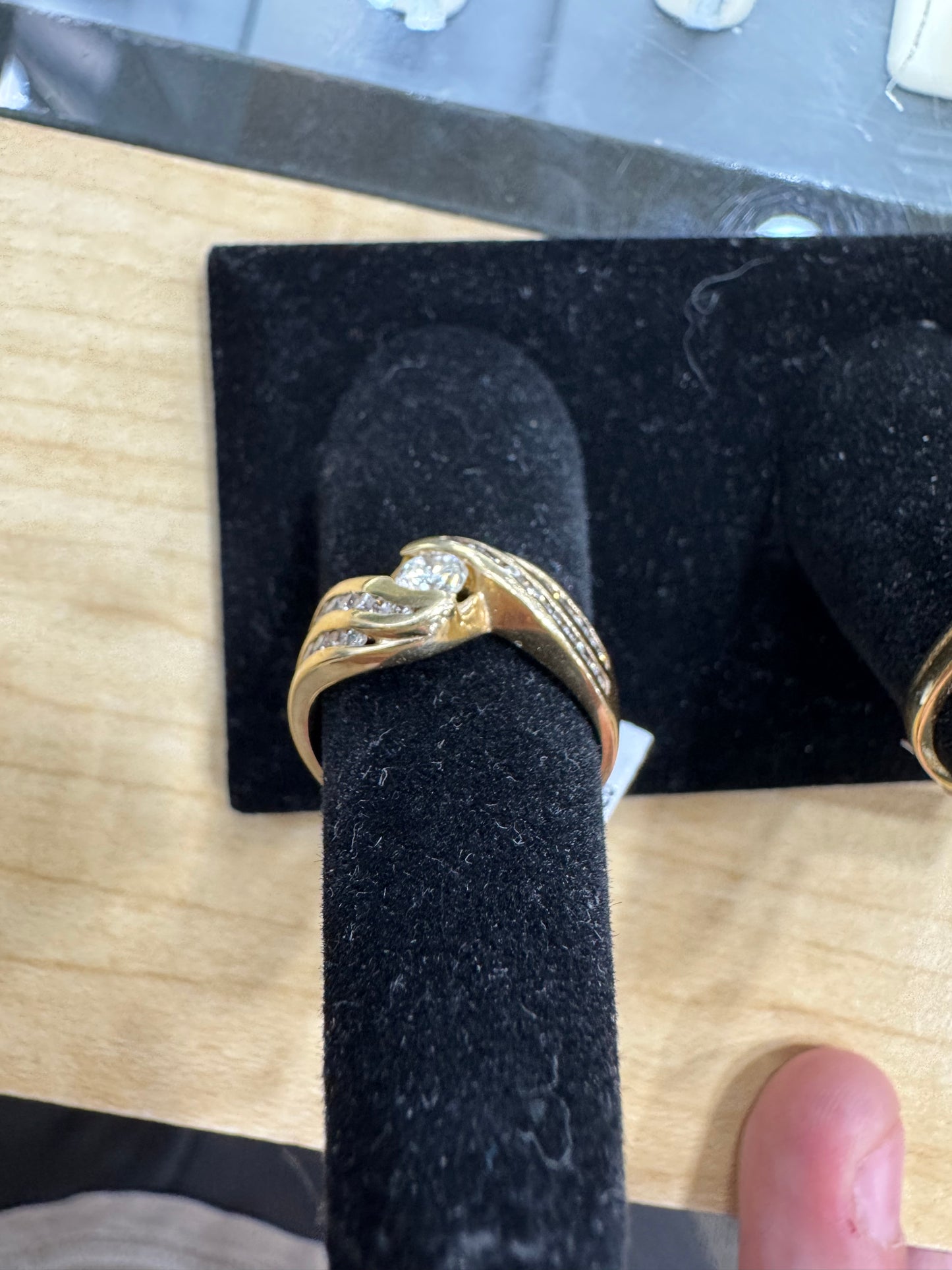 14K Yellow Gold Women's Ring 0.75 ct Natural Diamond