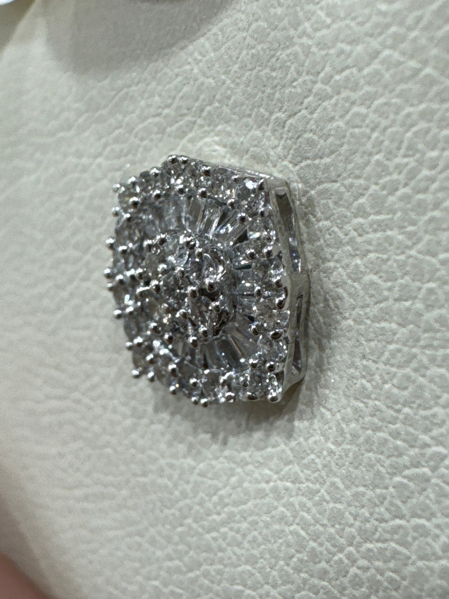 10K White Gold Earrings 0.75 ct Natural Diamond