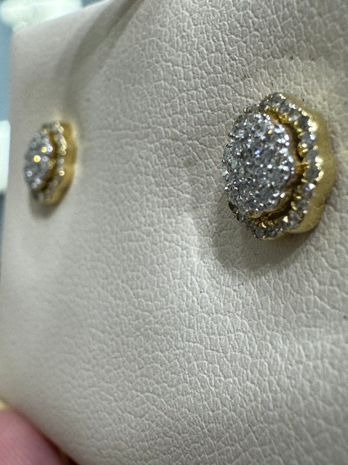 10K Yellow Gold Women's Earrings 0.25 ct Natural Diamond