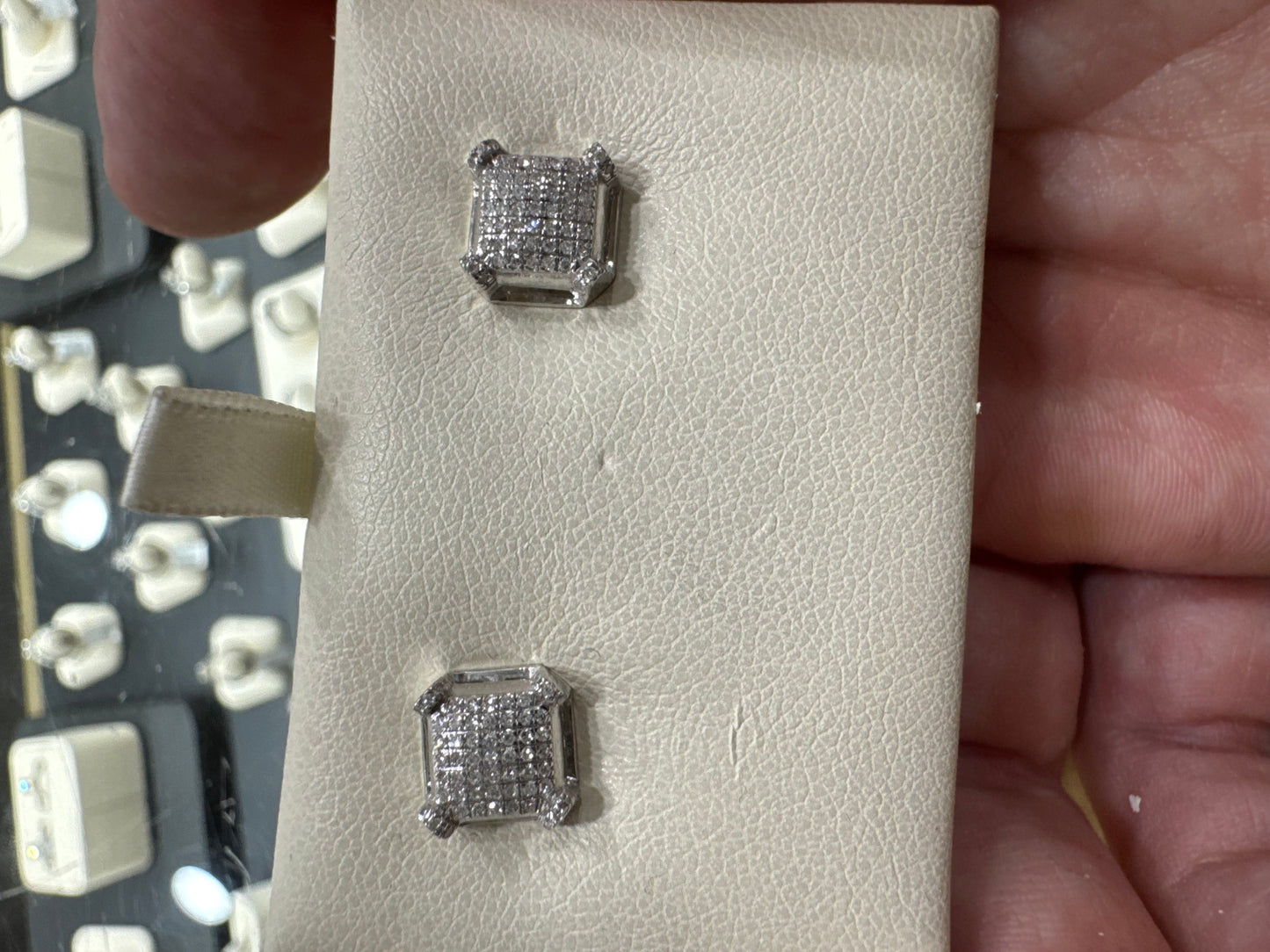 10K White Gold Earrings 0.25 ct Natural Diamond