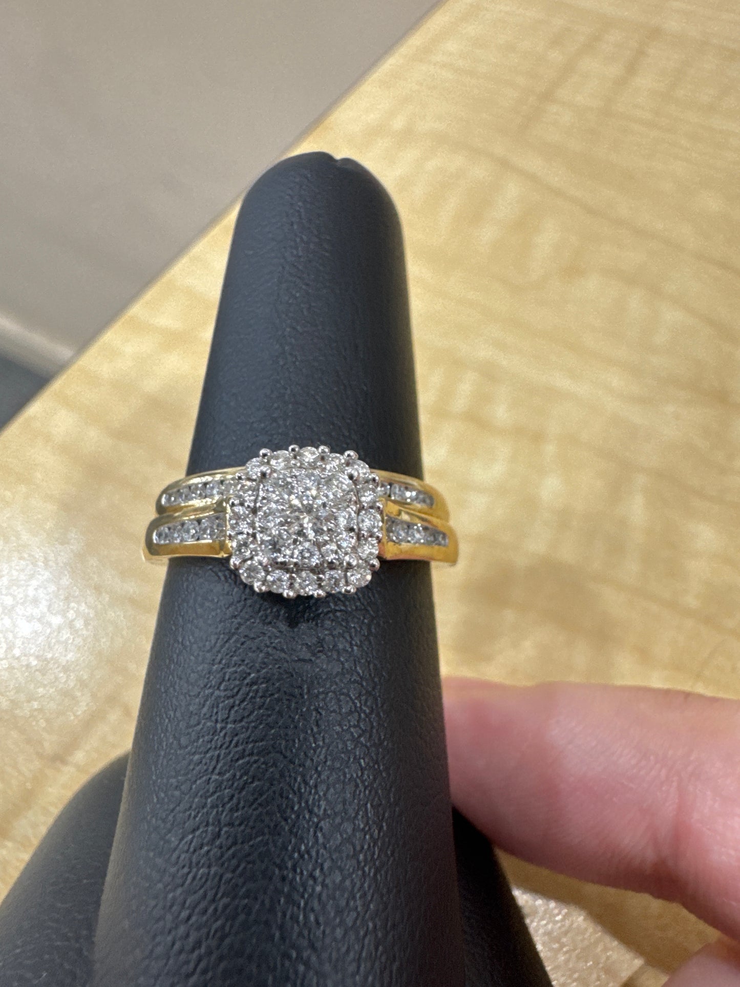 10K Yellow Gold Women's Wedding Set 0.50 ct Natural Diamond
