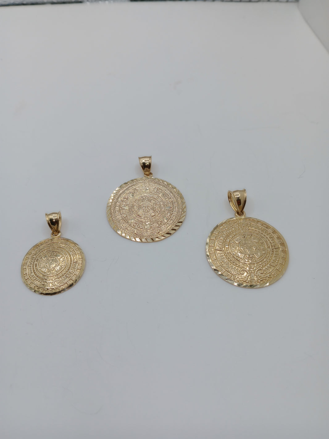 Aztec Calendar 10kt gold Charm, Mayan