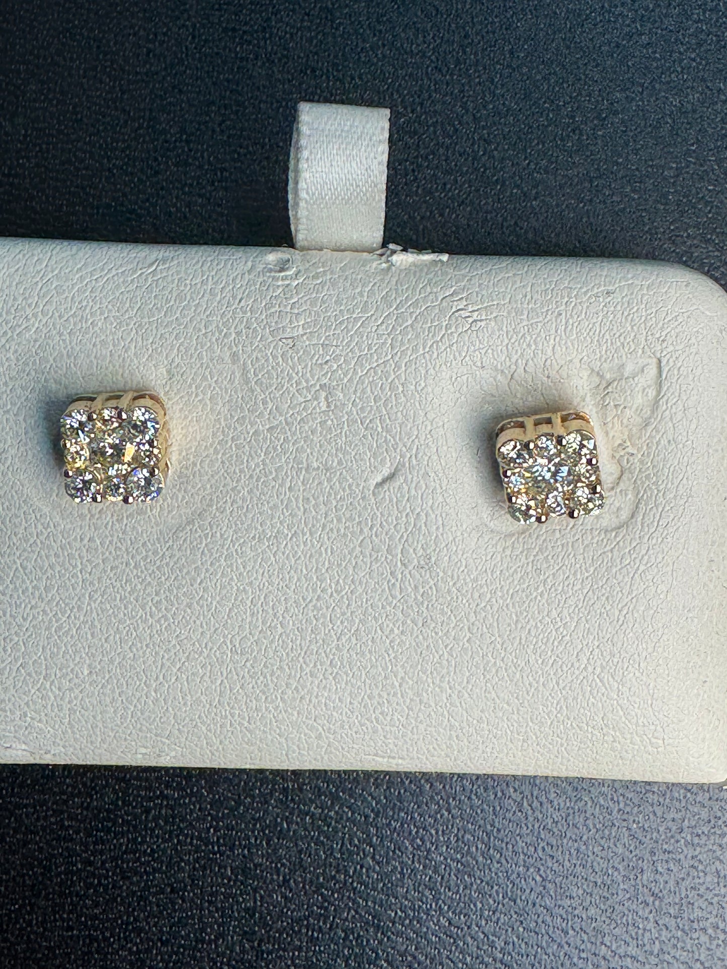 14K Yellow Gold Earrings 1.06 ct Natural Diamond