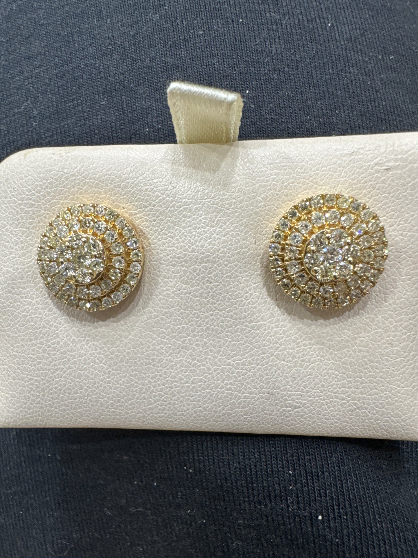 14K Yellow Gold Women's Earrings 1.50 ct Natural Diamond