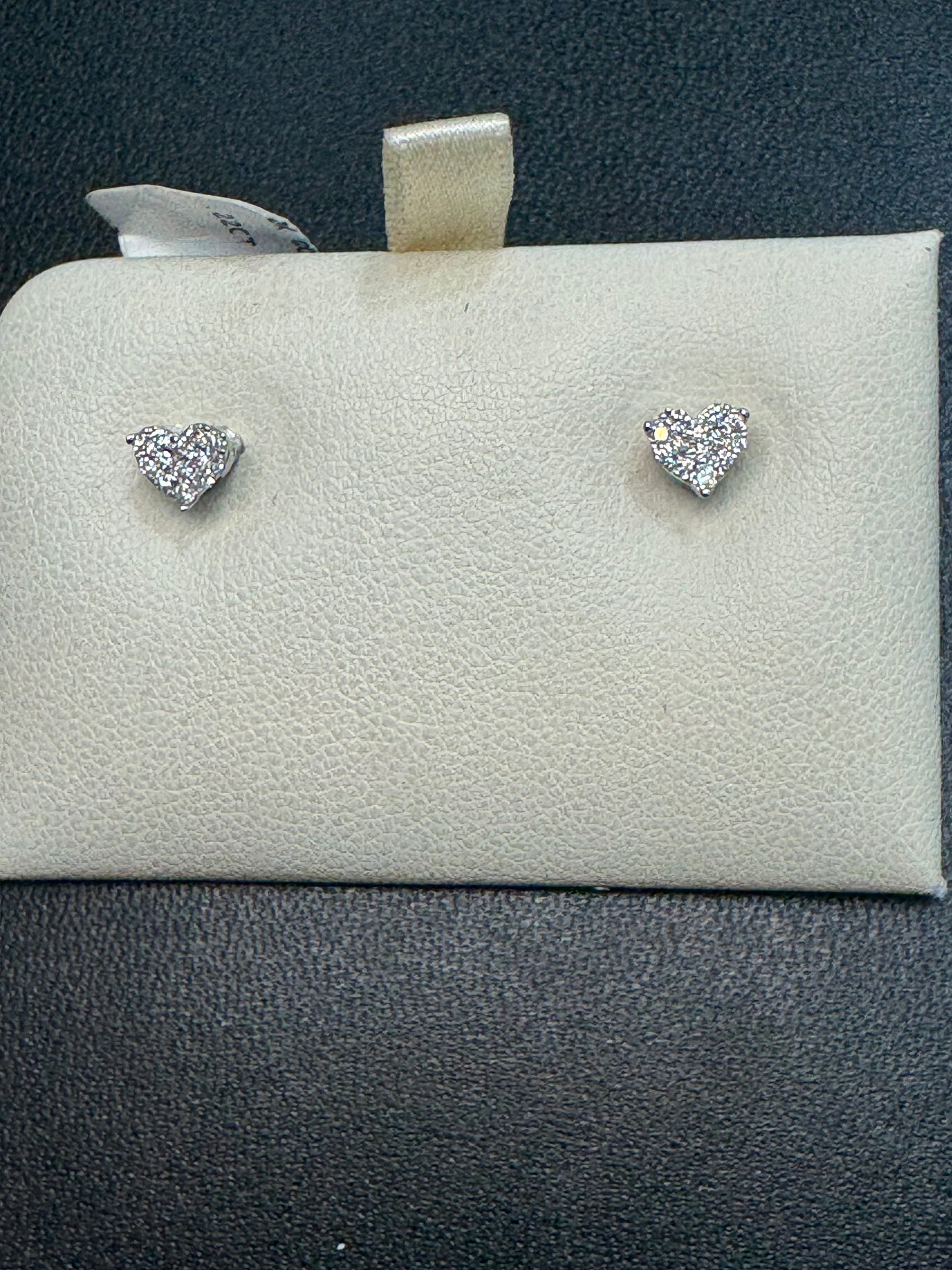 10K White Gold Heart Earrings 0.22 ct Natural Diamond