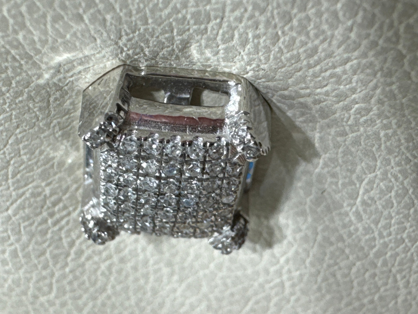 10K White Gold Earrings 0.25 ct Natural Diamond