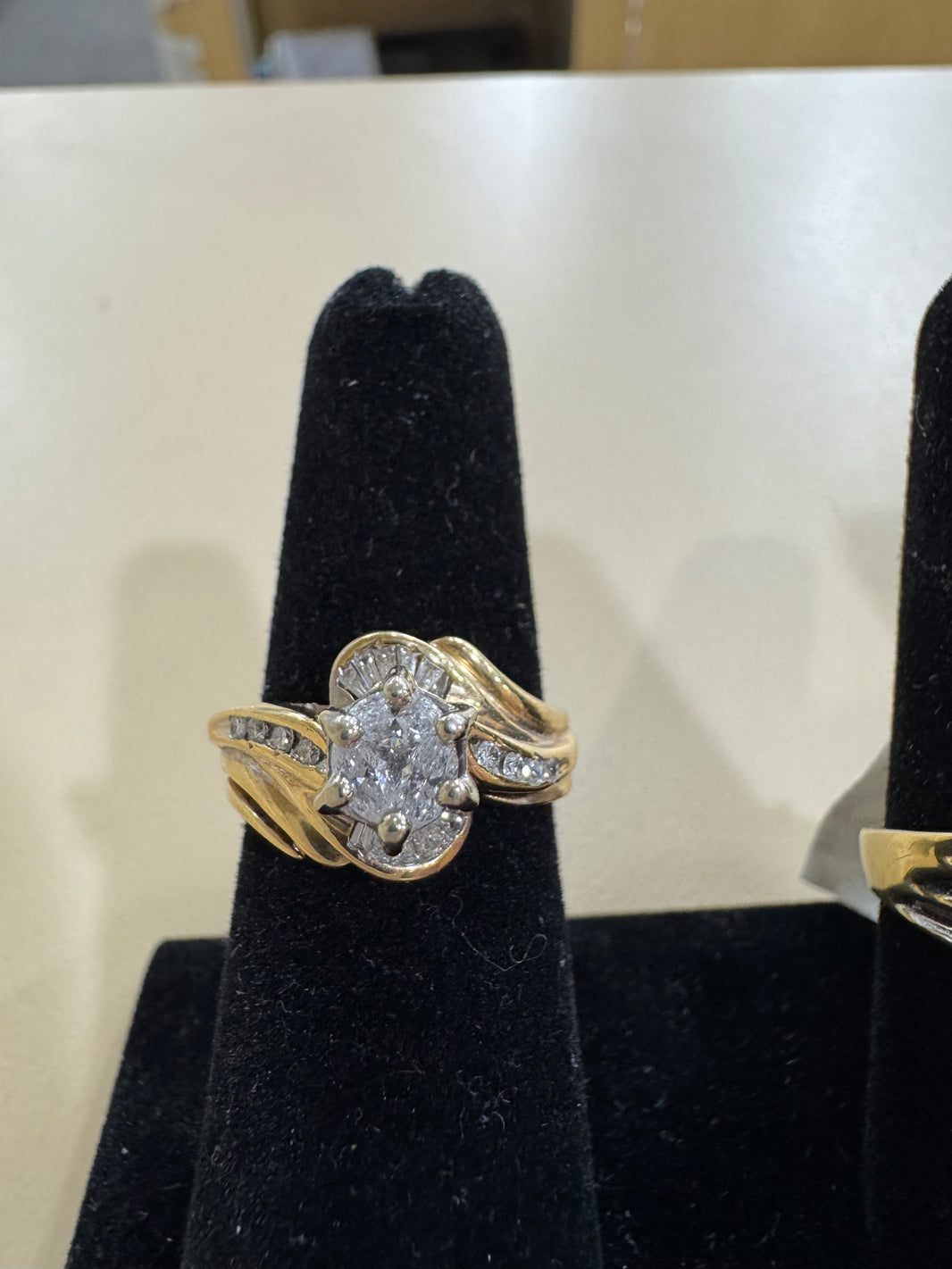 14K White Gold Women's Ring 0.75 ct Marquise Head Natural Diamond