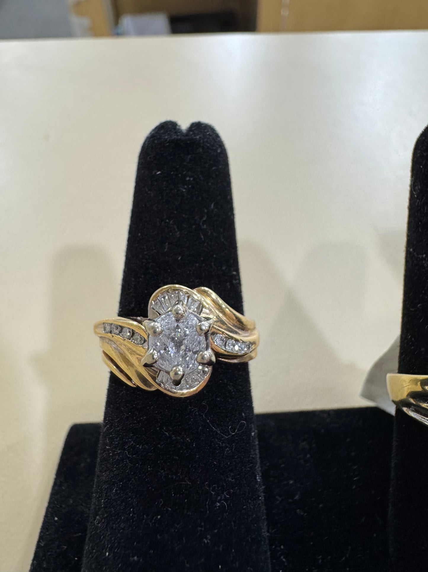 14K White Gold Women's Ring 0.75 ct Marquise Head Natural Diamond