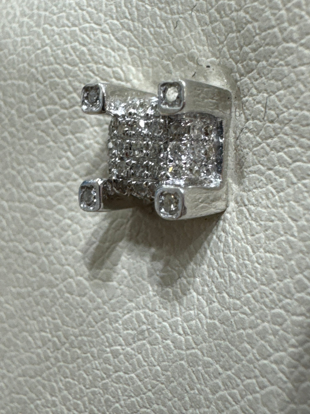 10K White Gold Earrings 0.30 ct Natural Diamond