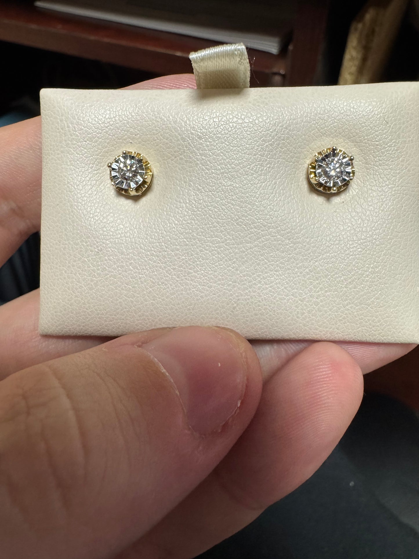 10K Yellow Gold Earrings 0.25 ct Natural Diamond
