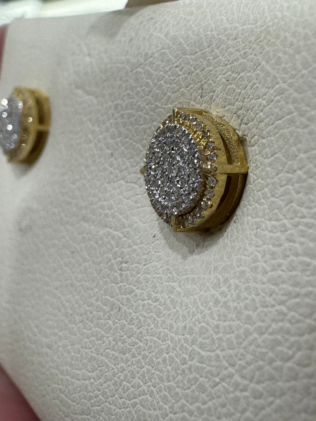 10K Yellow Gold Earrings 0.15 ct Natural Diamond