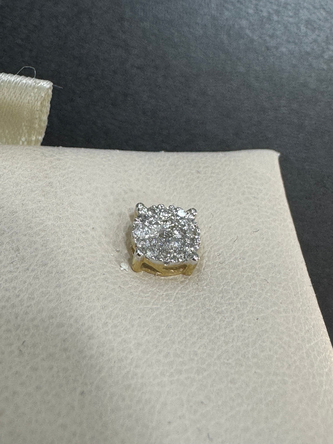 10K Yellow Gold Earrings 0.35 ct Natural Diamond