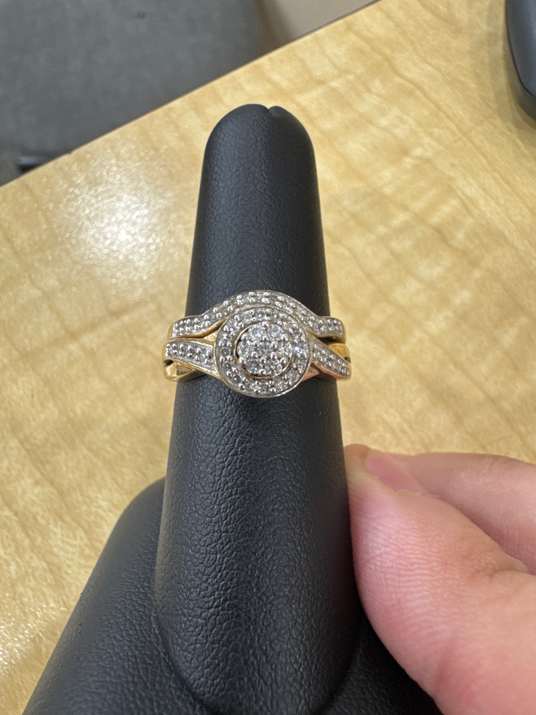 10K Yellow Gold Women's Wedding Set 0.33 ct Natural Diamond