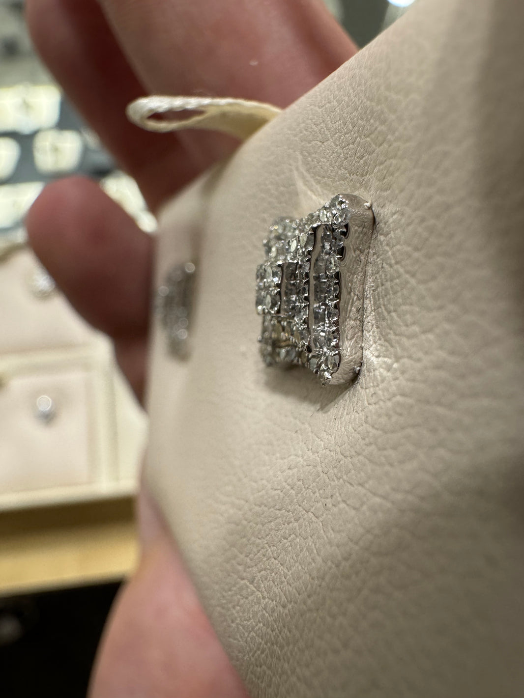 10K White Gold Earrings 0.53 ct Natural Diamond