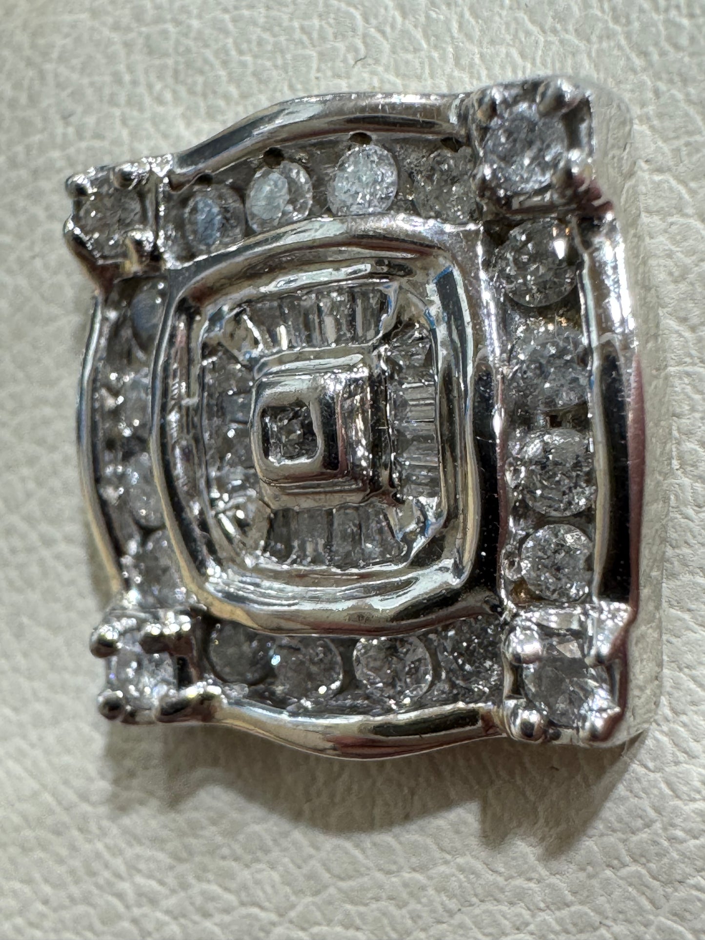 14K White Gold Earrings 1.00 ct Natural Diamond