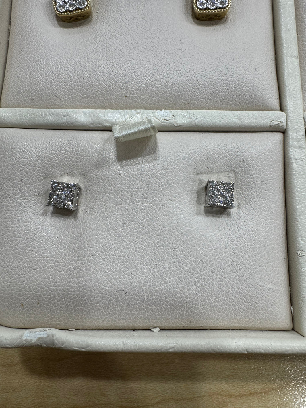 14K White Gold Square Earrings 0.24 ct Natural Diamond
