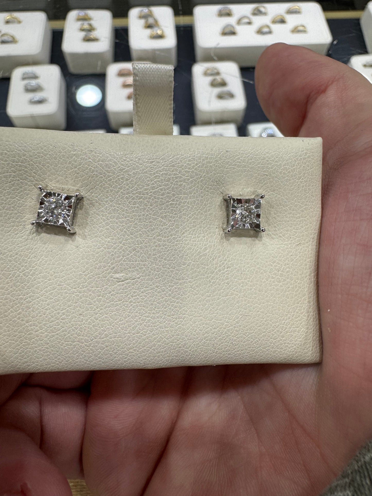 10K White Gold Earrings 0.36 ct Natural Diamond
