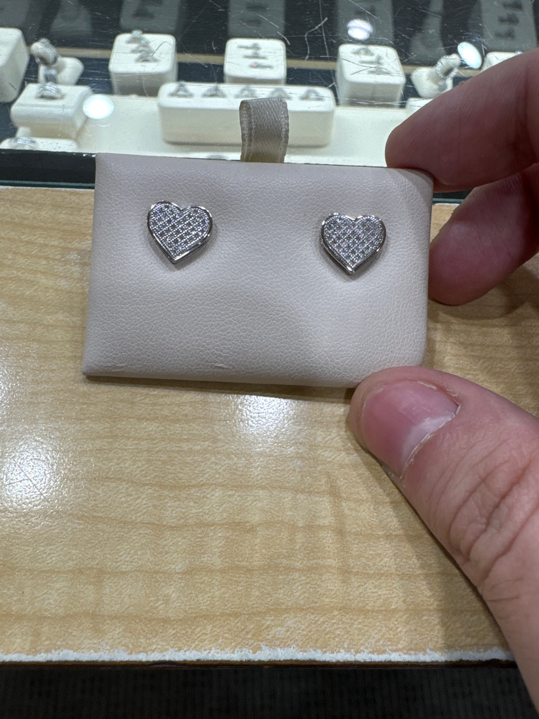 10K White Gold Heart Earrings 0.25 ct Natural Diamond