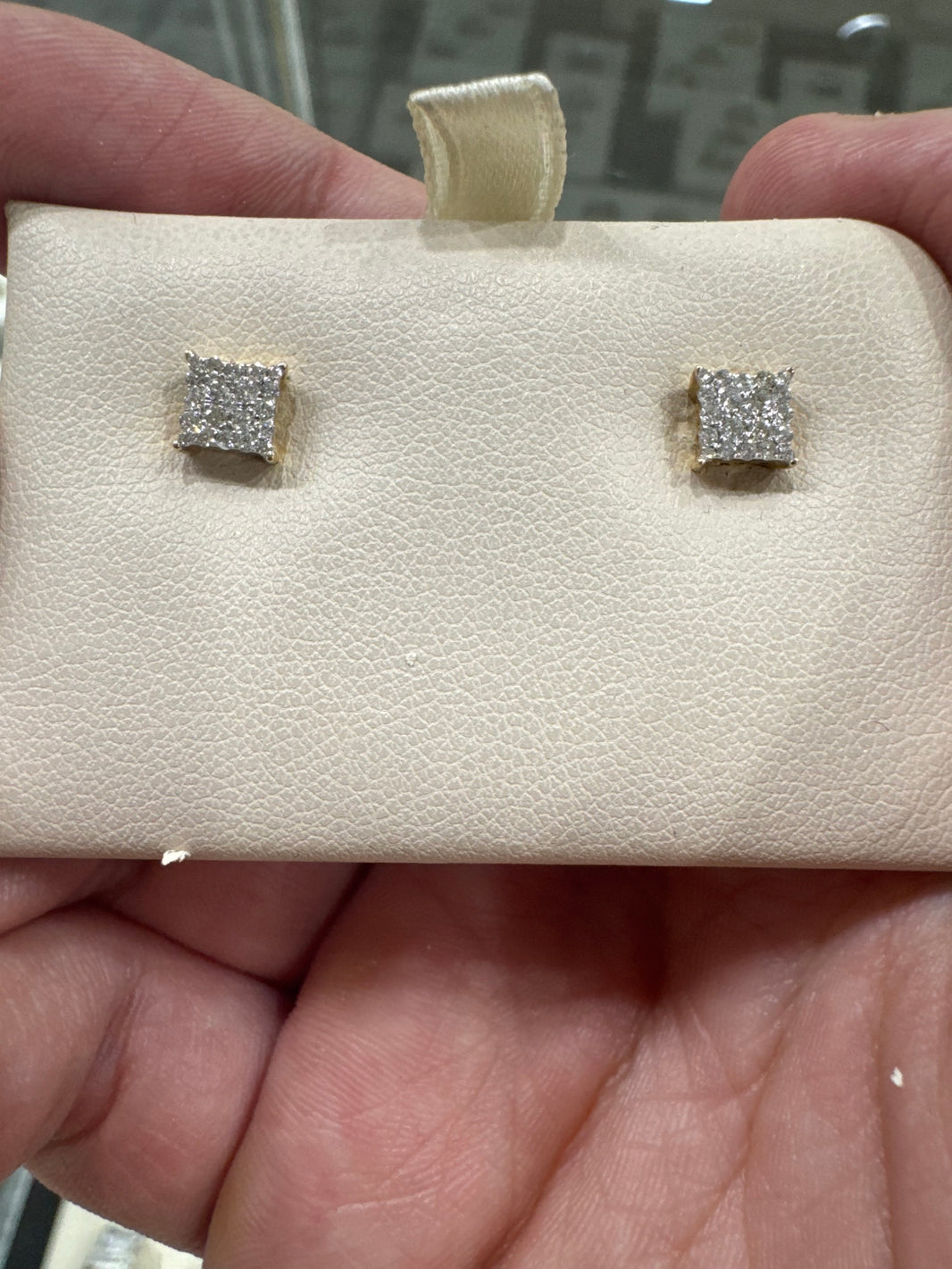 10K Yellow Gold Women's Earrings 0.25 ct Natural Diamond