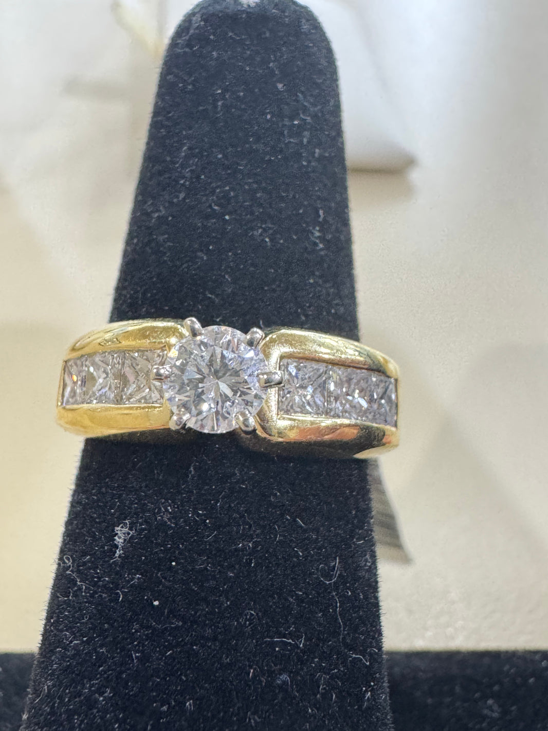 14K Yellow Gold Women's Ring 1.05 ct Princess Natural Diamond