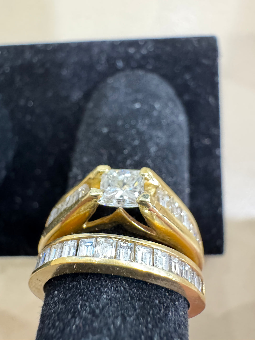 14K White Gold Women's Ring Cushion 2.50 ct Natural Diamond