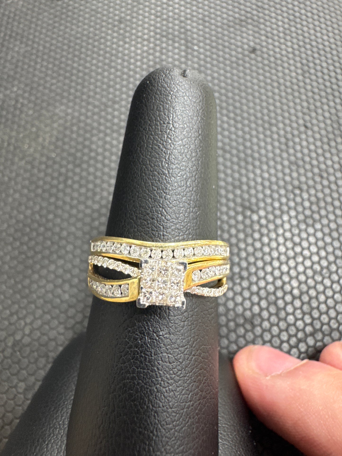10K Yellow Gold Ring 0.50 ct Natural Diamond