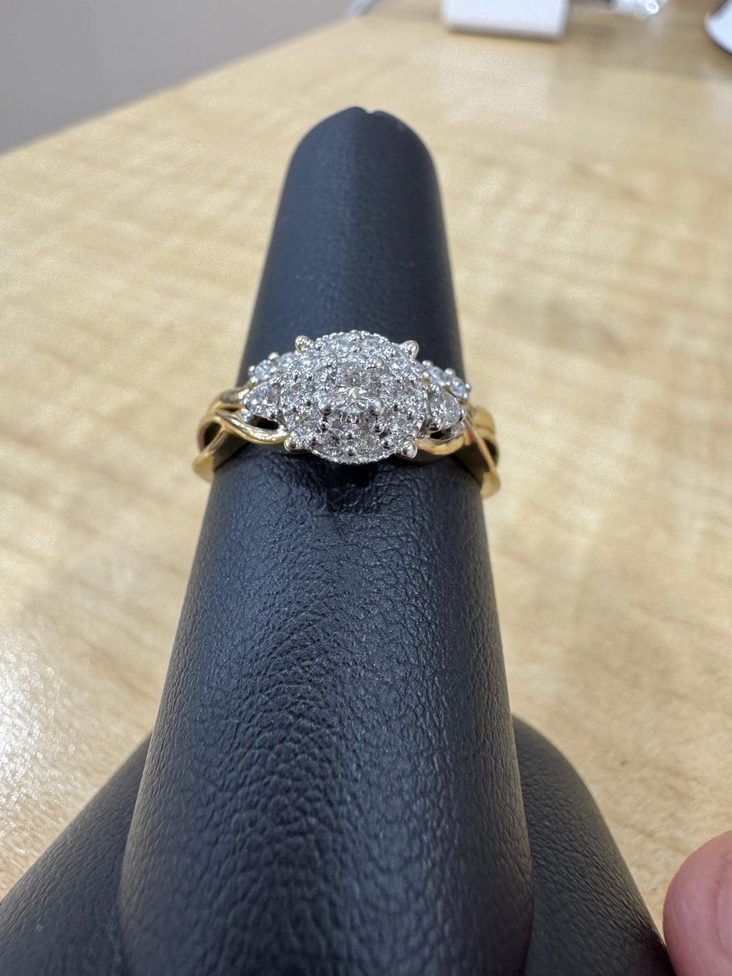 10K Yellow Gold Women's Wedding Set, 0.33 ct Natural Diamond