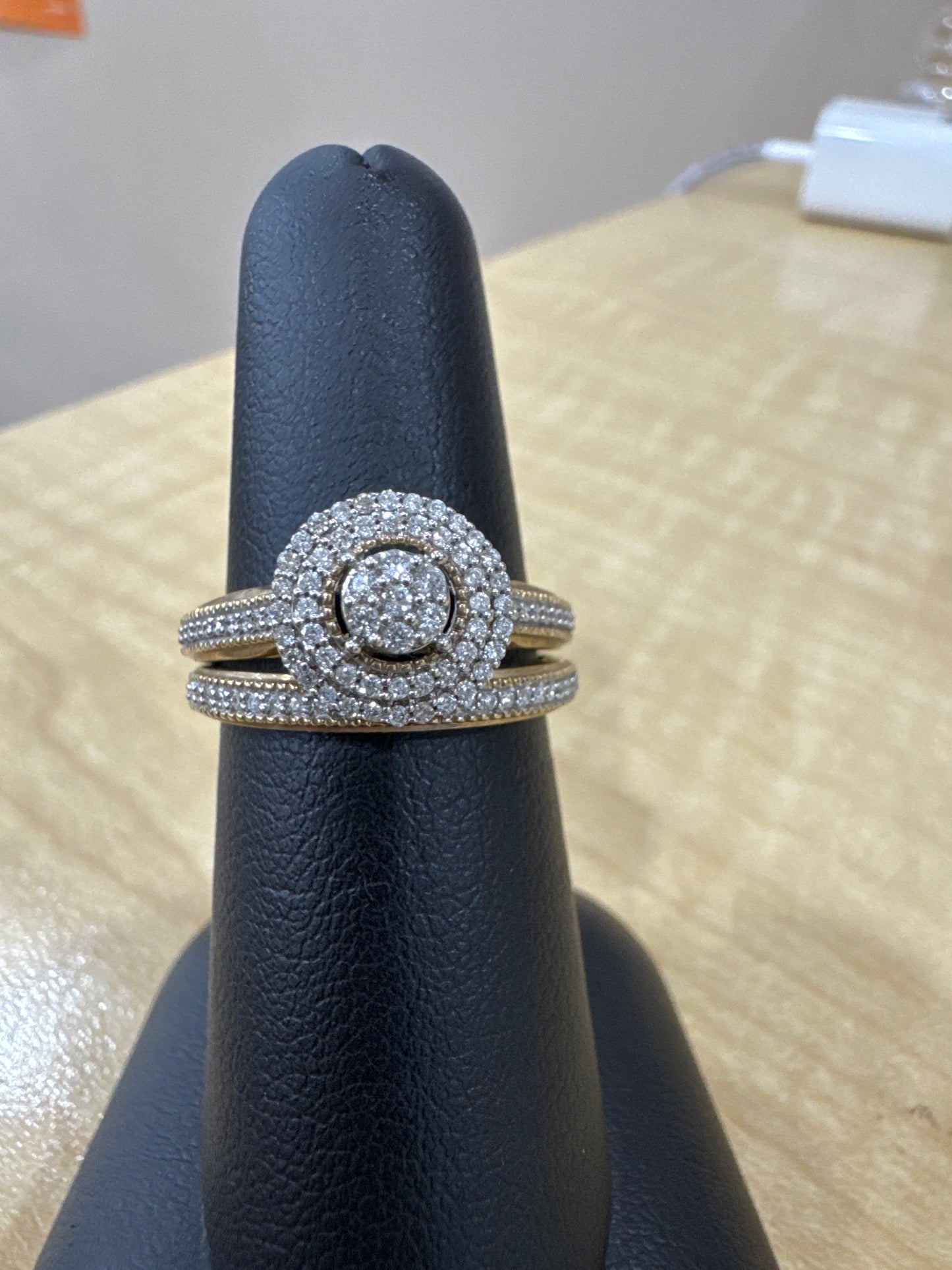 10K Yellow Gold Women's Jewelry Set 0.33 ct Natural Diamond