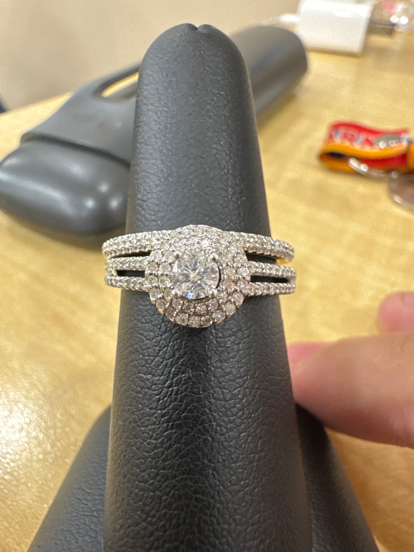 10K Yellow Gold Women's Jewelry Set 0.50 ct Natural Diamond