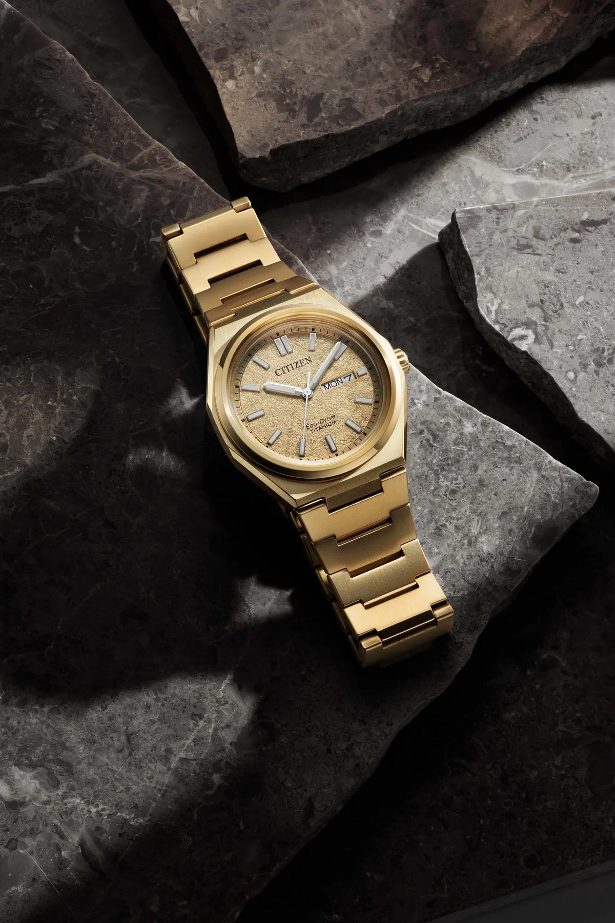 Citizen AW0132-55P watch - additional manufacturer photo 1